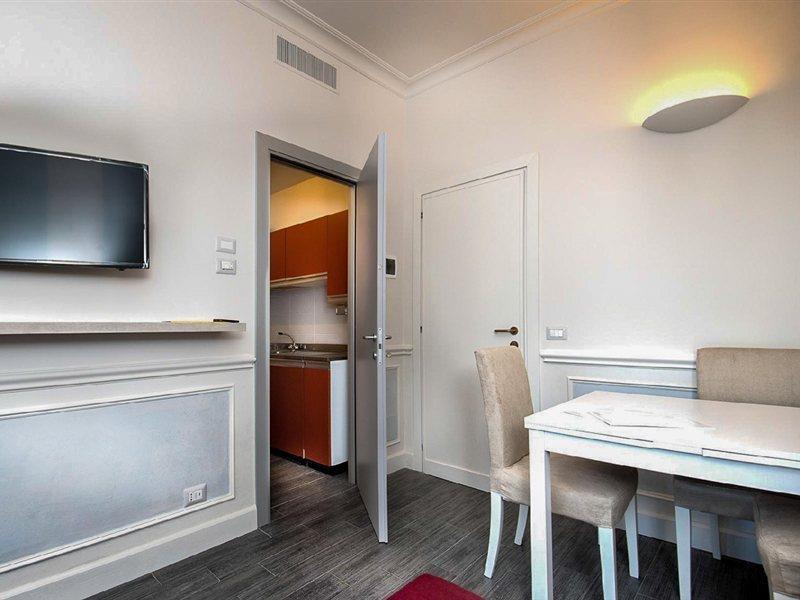 Park Hotel Blanc Et Noir Rome Bagian luar foto