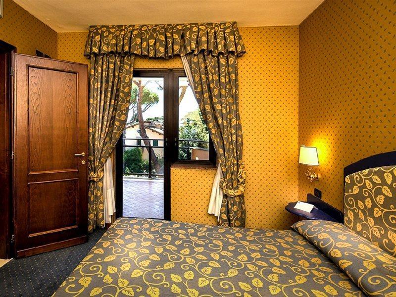 Park Hotel Blanc Et Noir Rome Bagian luar foto