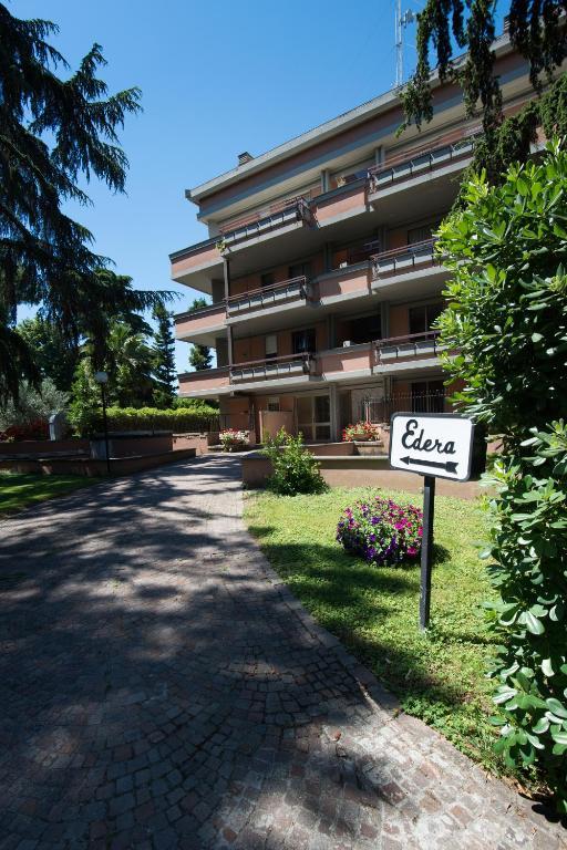 Park Hotel Blanc Et Noir Rome Bagian luar foto