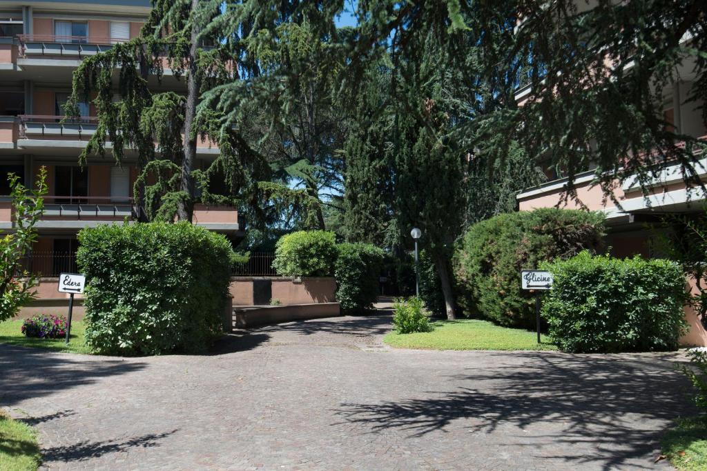 Park Hotel Blanc Et Noir Rome Bagian luar foto