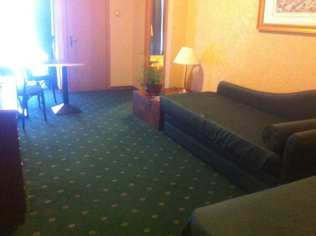 Park Hotel Blanc Et Noir Rome Ruang foto